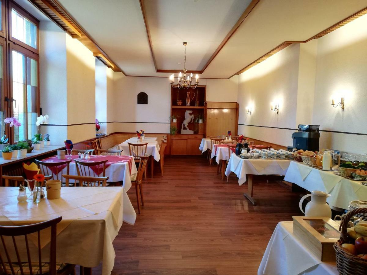 Gaestehaus Roessle Rötenbach 외부 사진