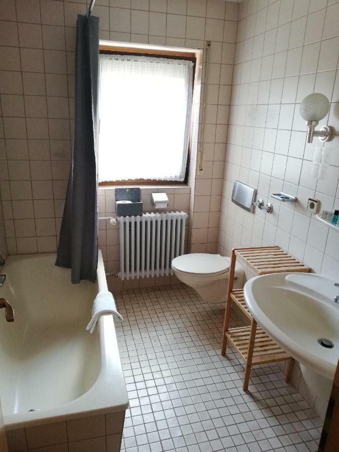 Gaestehaus Roessle Rötenbach 외부 사진